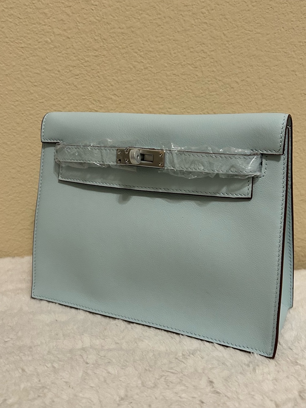 22cm Belted Light Blue Leather Shoulder Bag